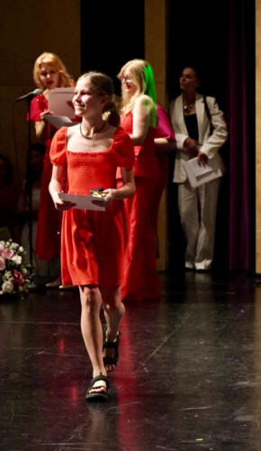 в галерею (27)